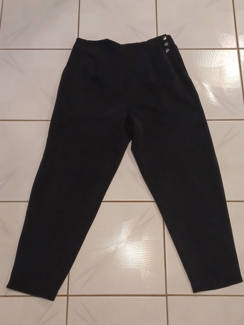 4/$60 Black Dress Pants With Pockets & Side Buttons - Size Large